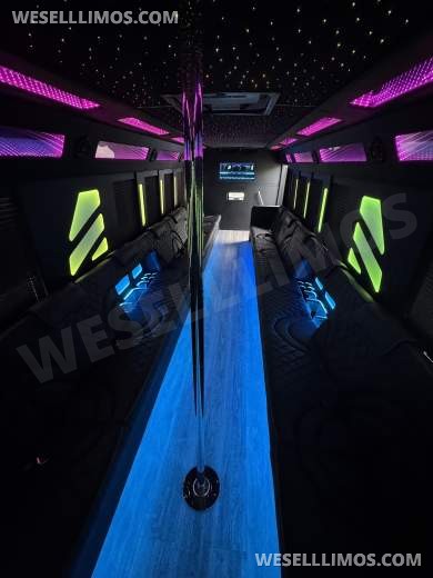2017 Freightliner M2 45" - Shuttle Bus for Sale in LA, CA - Photo 7