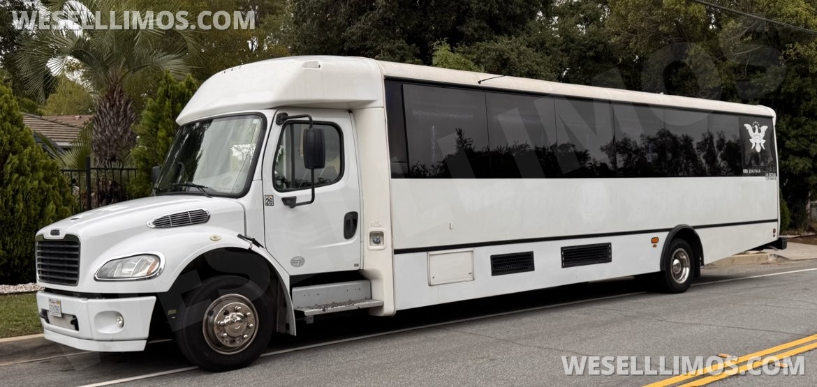 Photo of Shuttle Bus for sale: 2017 Freightliner M2 45"
