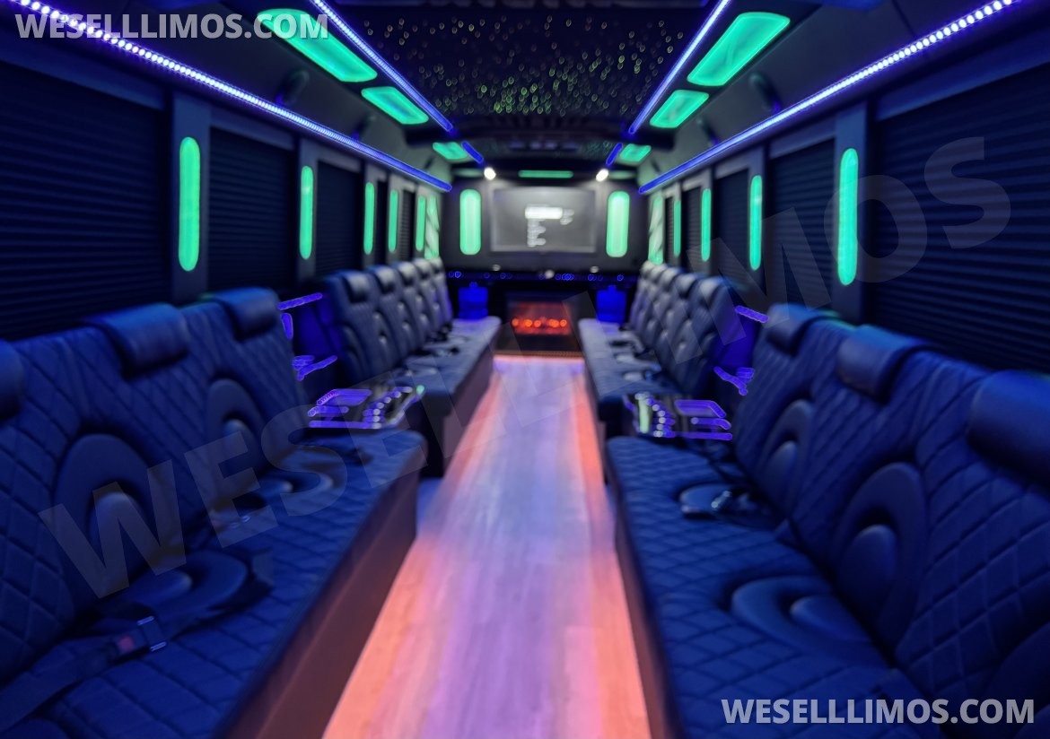 Photo of Shuttle Bus for sale: 2017 Freightliner M2 45"