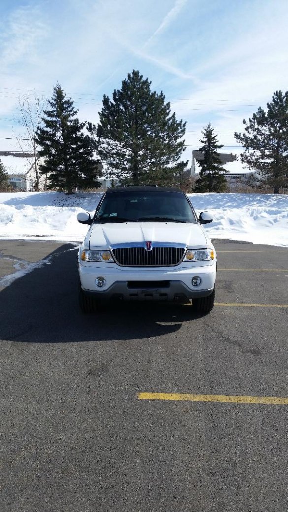 2002 Lincoln Lincoln Navigator Star Wars Edition 16-18 passenger SUV Stretch for Sale in Rochester, NY - Photo 2