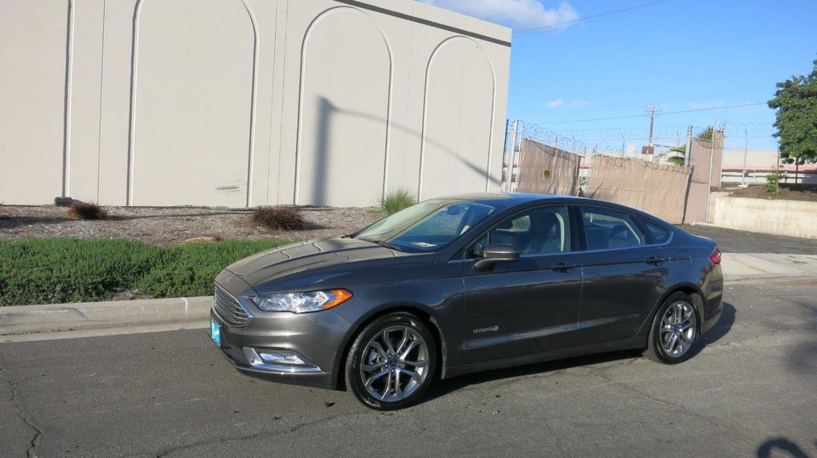 Sedan for sale: 2017 Ford Fusion SE Hybrid by Ford