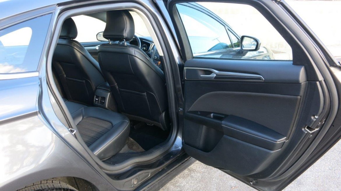 Sedan for Sale in carson, CA - Photo 14