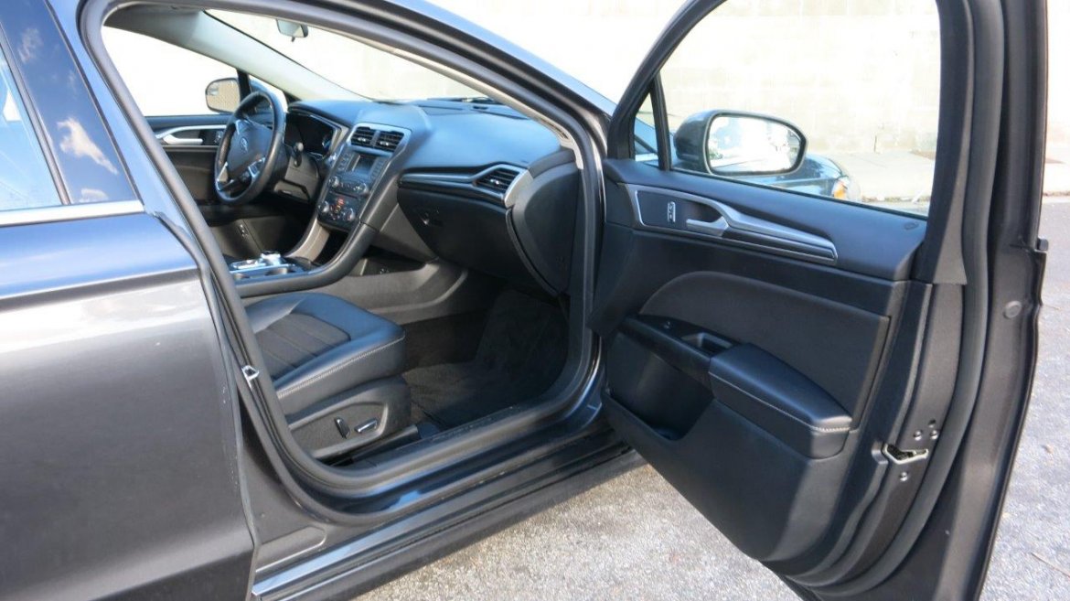 Sedan for Sale in carson, CA - Photo 16