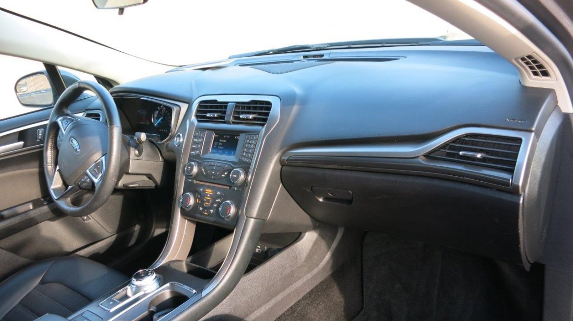 Sedan for Sale in carson, CA - Photo 18