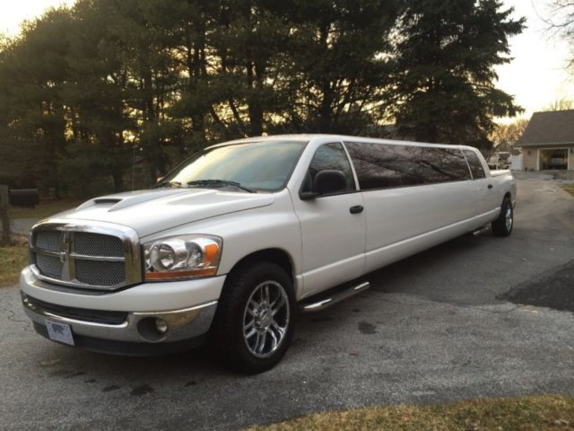 Limousine for Sale in North East, PA - Photo 4