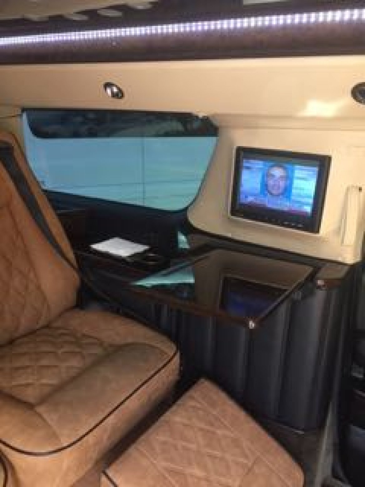 CEO SUV Mobile Office for Sale in Largo, FL - Photo 9