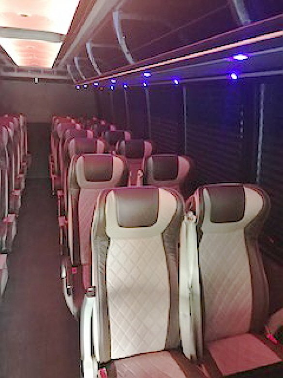 2017 Ford F-550 Shuttle Bus for Sale in Oaklyn, NJ - Main Photo