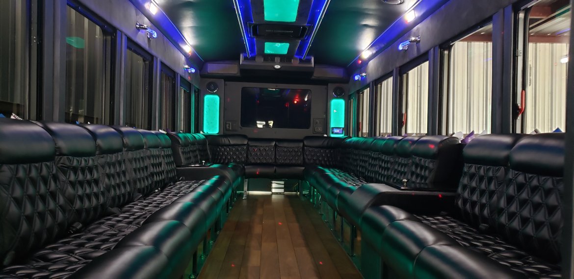 Limo Bus for Sale in Houston, TX - Photo 11