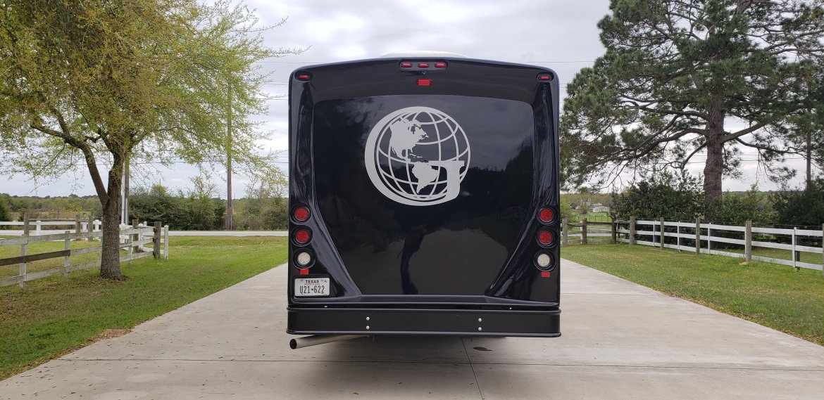 Limo Bus for Sale in Houston, TX - Photo 6