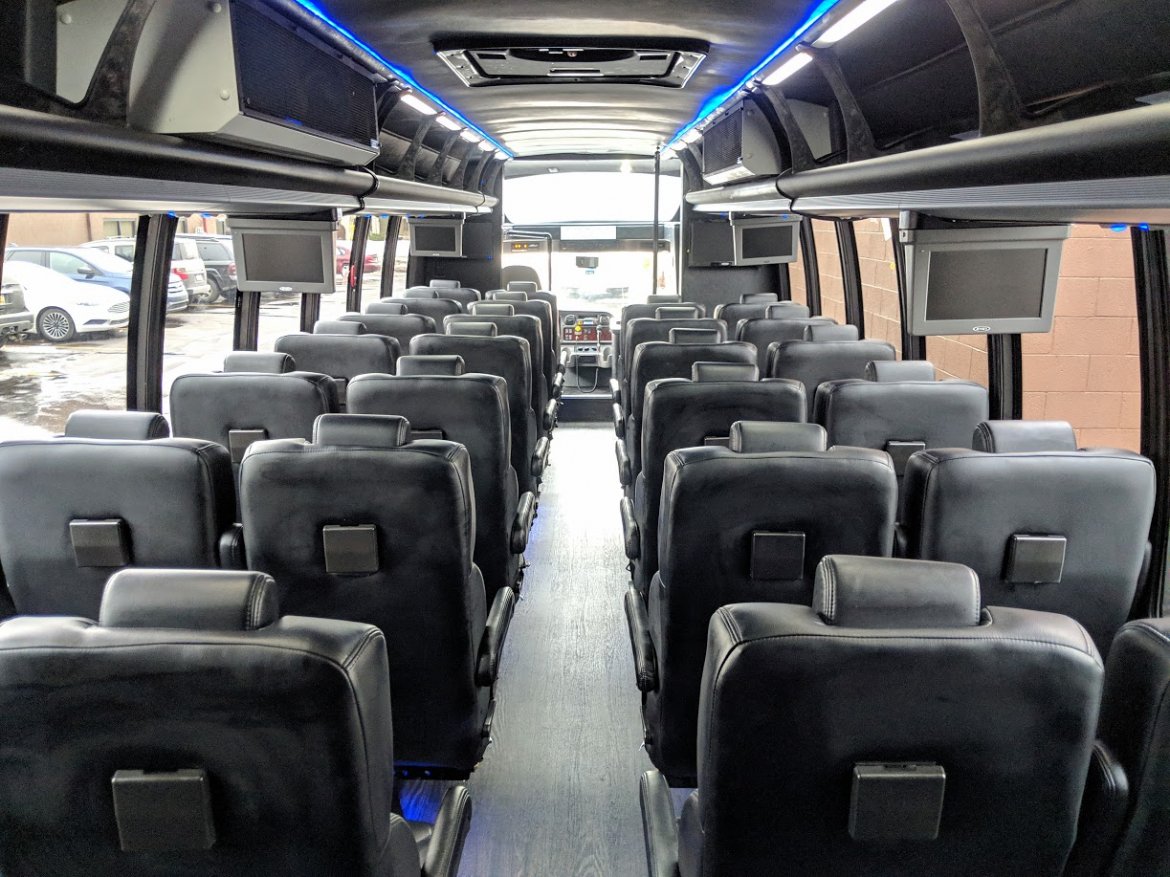 Executive Shuttle for Sale in Troy, MI - Photo 11