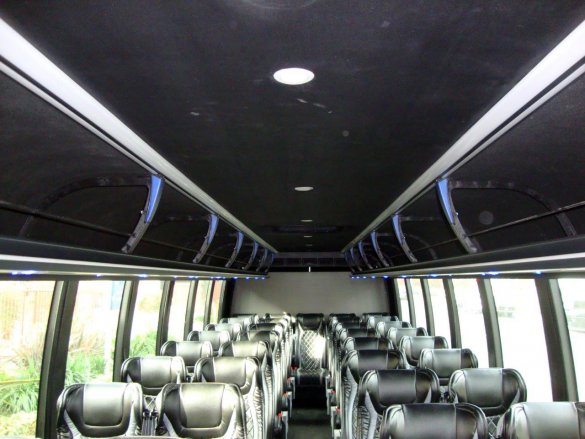2017 Freightliner M2106 Passenger Bus Shuttle Bus for Sale in Carson, CA - Photo 2