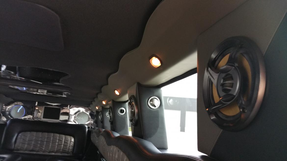 Photo of SUV Stretch for sale: 2003 Hummer H2 200&quot; by Royal Coach by Victor