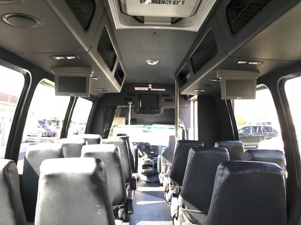 2011 Ford E-450 Shuttle Bus for Sale in MT. Laurel, NJ - Photo 3