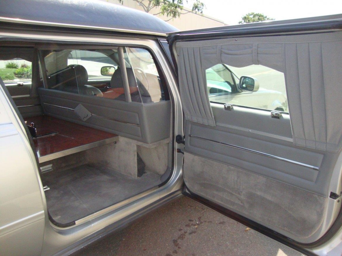 Funeral for Sale in Carson, CA - Photo 17