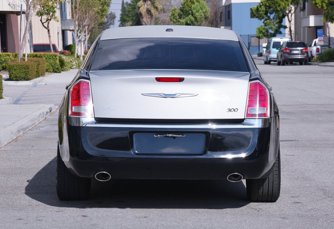 Limousine for Sale in Fontana, CA - Photo 8
