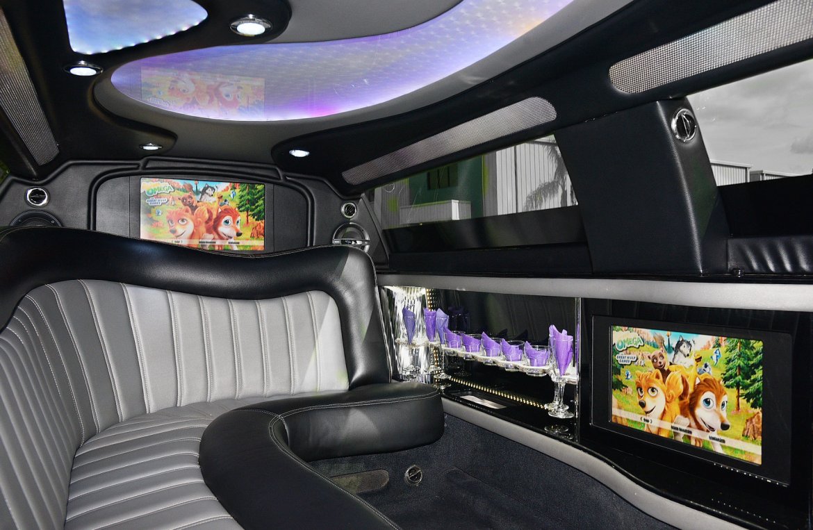 Limousine for Sale in Fontana, CA - Photo 11