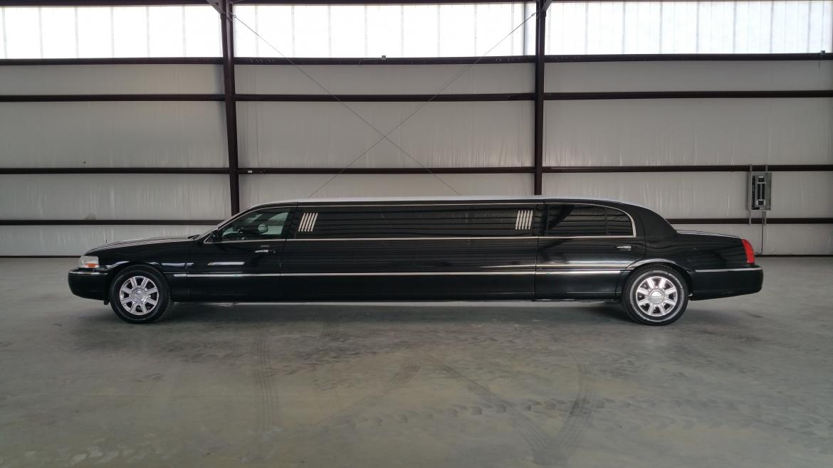 Photo of Limousine for sale: 2011 Lincoln Towncar 120&quot; by Krystal Koach