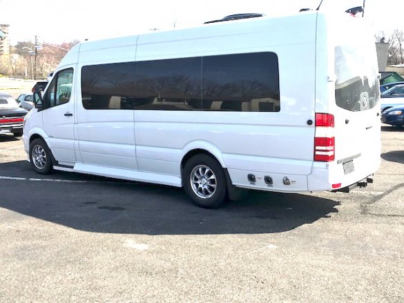 2018 Mercedes-Benz Sprinter 3500 Super Single Sprinter for Sale in Oaklyn, NJ - Photo 3