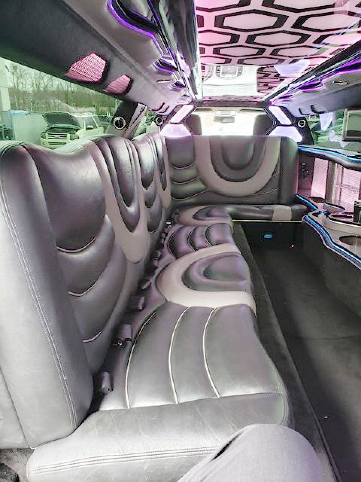 Limousine for Sale in Oaklyn, NJ - Photo 8