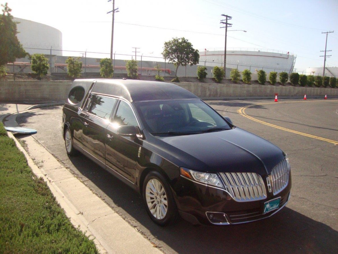 Funeral for Sale in Carson, CA - Photo 11