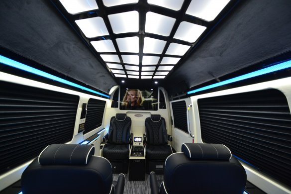 2019 Mercedes-Benz CEO/Private Class Sprinter for Sale in Springfield, MO - Photo 3