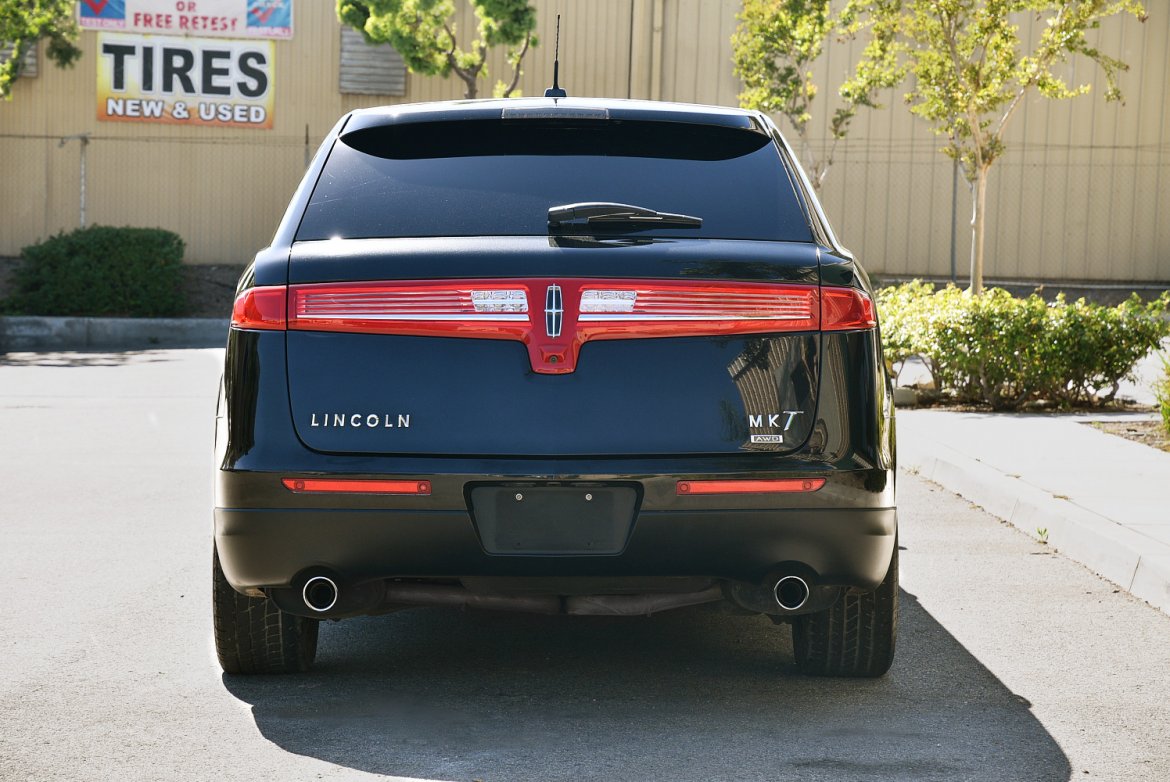 Limousine for Sale in Fontana, CA - Photo 6