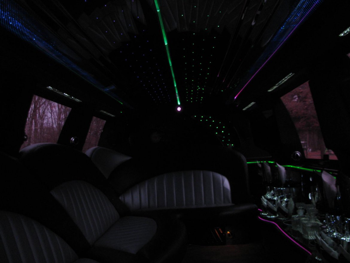 SUV Stretch for Sale in Nashville, TN - Photo 11
