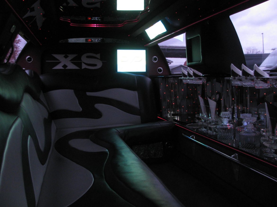 Limousine for Sale in Nashville, TN - Photo 11