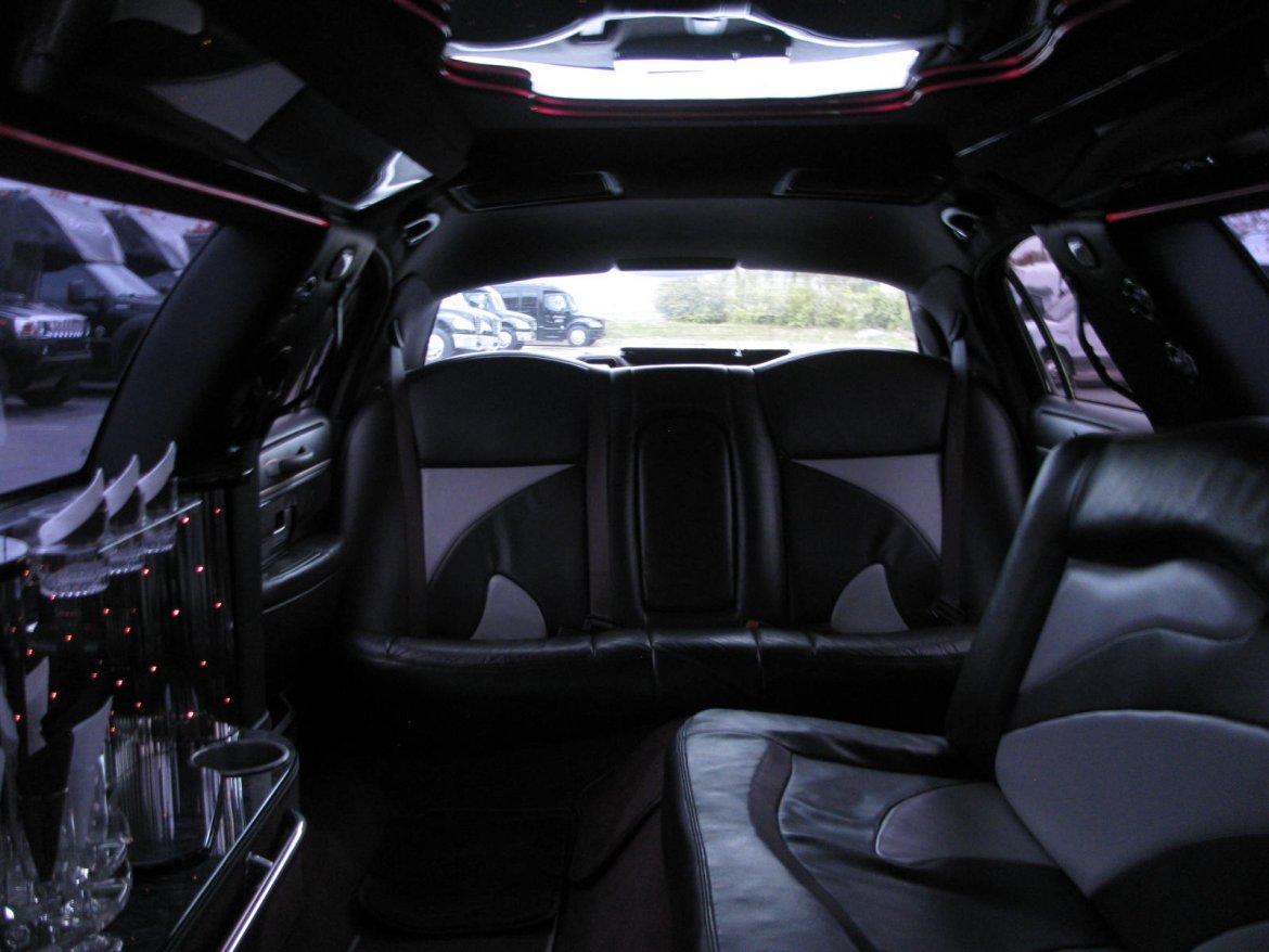 Limousine for Sale in Nashville, TN - Photo 12