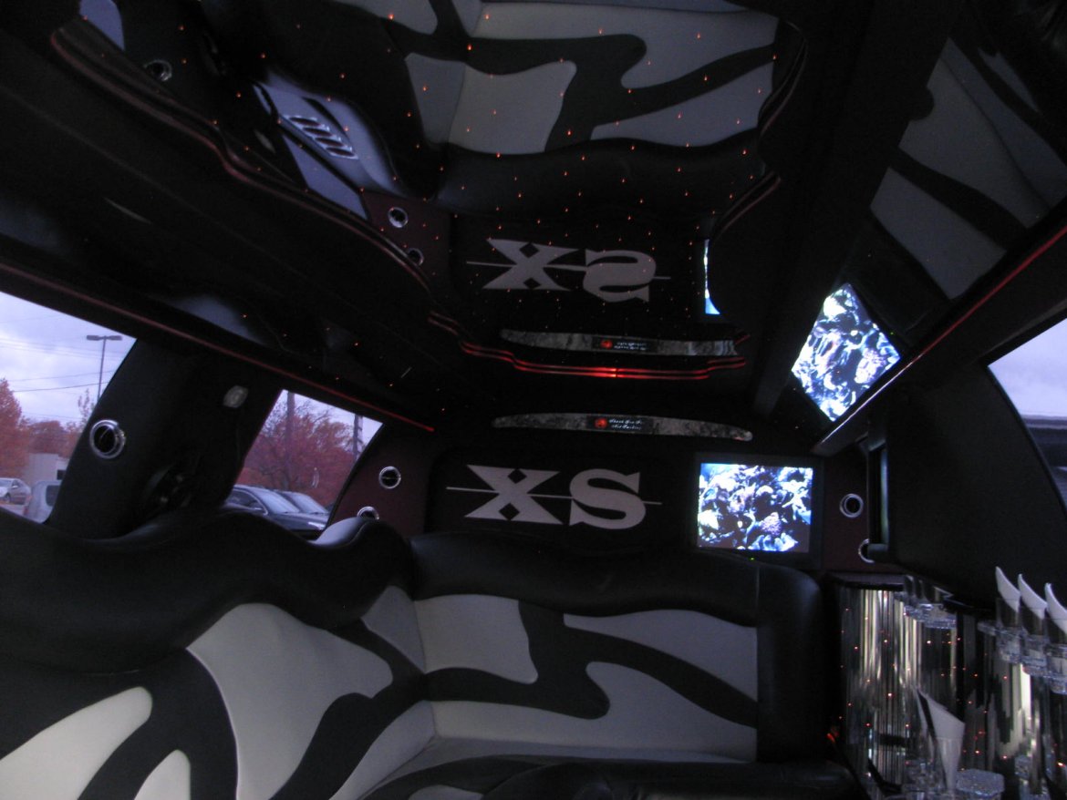 Limousine for Sale in Nashville, TN - Photo 14