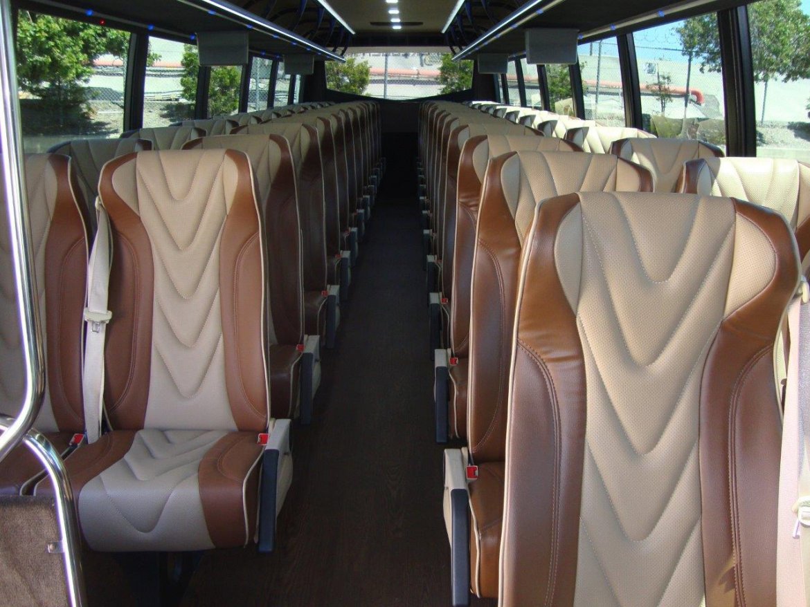 Executive Shuttle for Sale in Carson, CA - Photo 9
