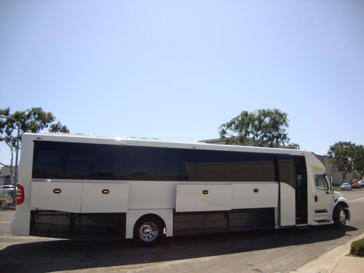Executive Shuttle for Sale in Carson, CA - Photo 23