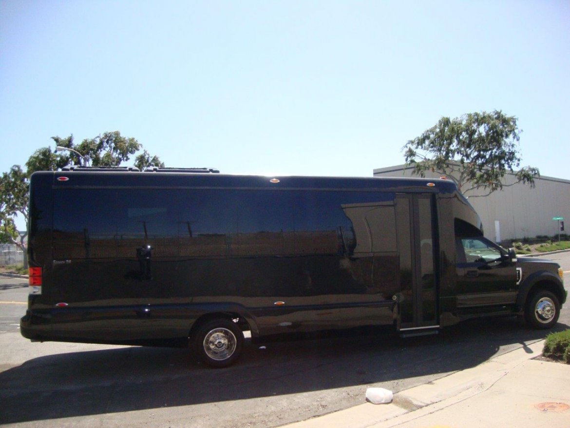 Shuttle Bus for Sale in Carson, CA - Photo 10