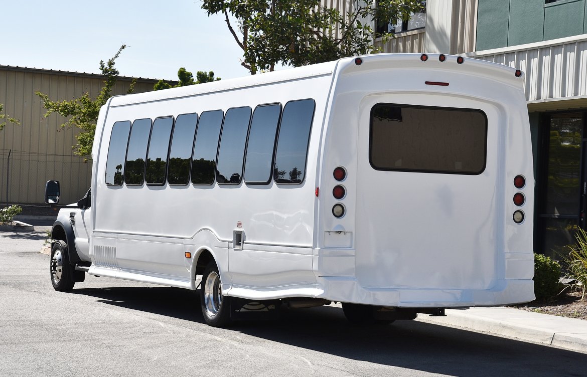 Limo Bus for Sale in Fontana, CA - Photo 4