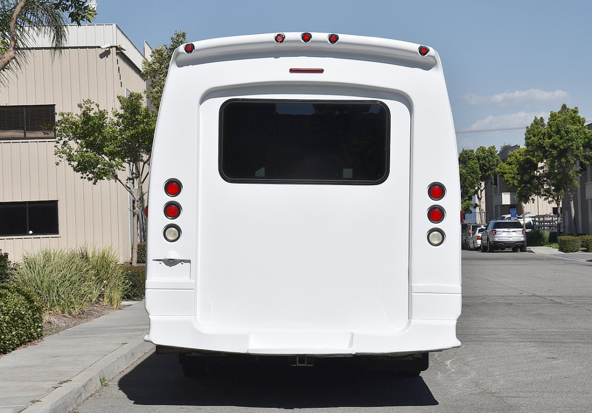 Limo Bus for Sale in Fontana, CA - Photo 8