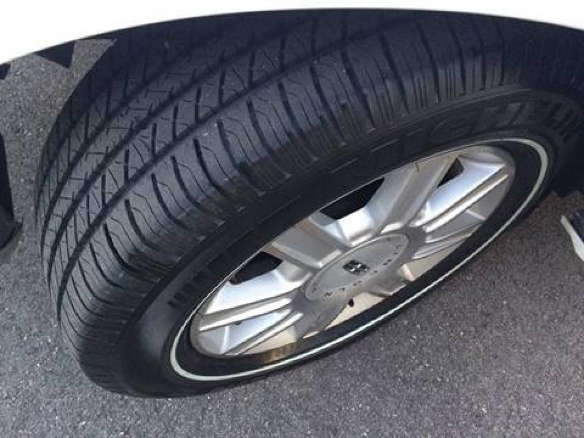 Photo of Limousine for sale: 2007 Lincoln Town Car 120" by Executive Coach Builders