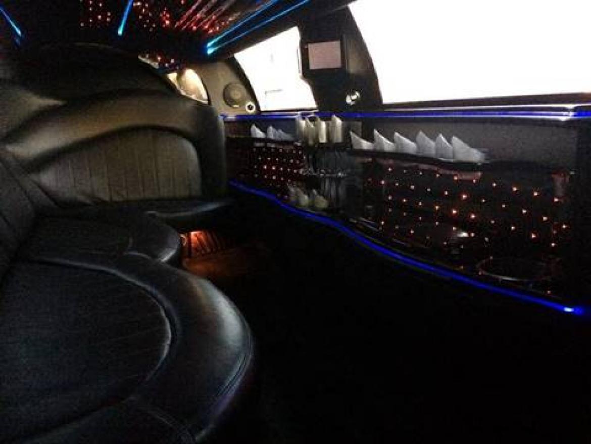 Photo of Limousine for sale: 2007 Lincoln Town Car 120" by Executive Coach Builders