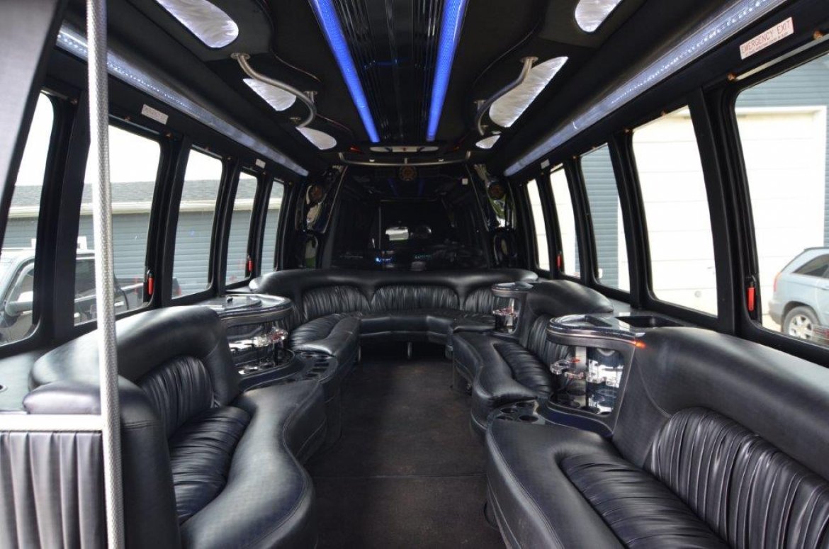 Limo Bus for Sale in North East, PA - Photo 8