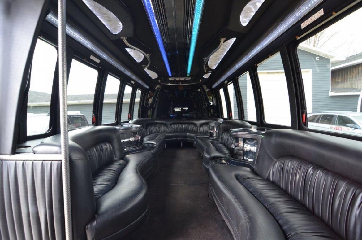 Limo Bus for Sale in North East, PA - Photo 9