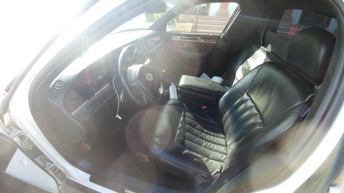 Limousine for Sale in Milford, CT - Photo 8