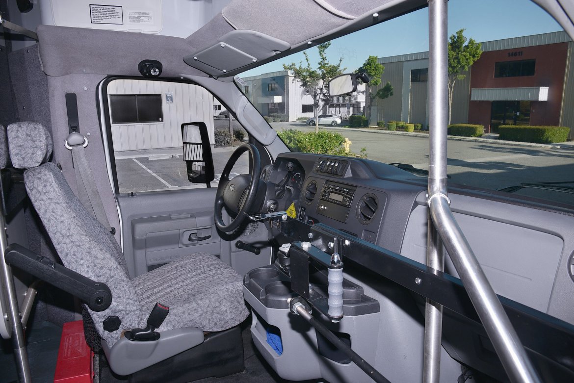 Shuttle Bus for Sale in Fontana, CA - Photo 10