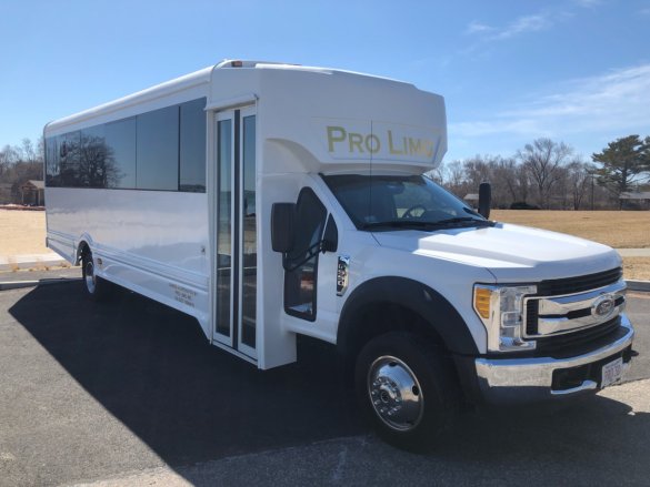 2017 Ford 550 Limo Bus for Sale in Kingston, MA - Main Photo