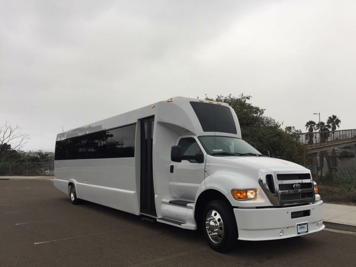 Used 2015 Ford F750 38 PAX Limo Bus for sale #WS-12199 | We Sell Limos