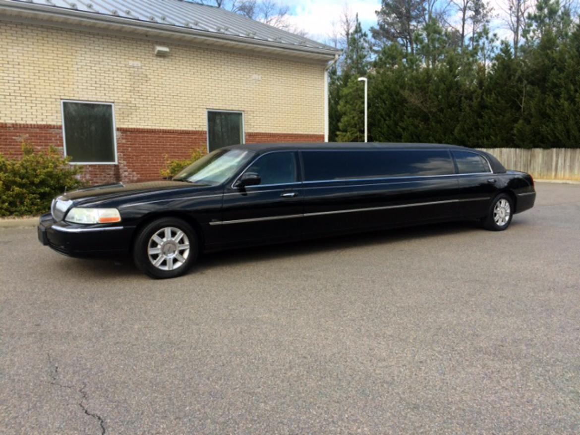 Photo of Limousine for sale: 2007 Lincoln Lincoln Tiffany 120&quot; by Tiffany
