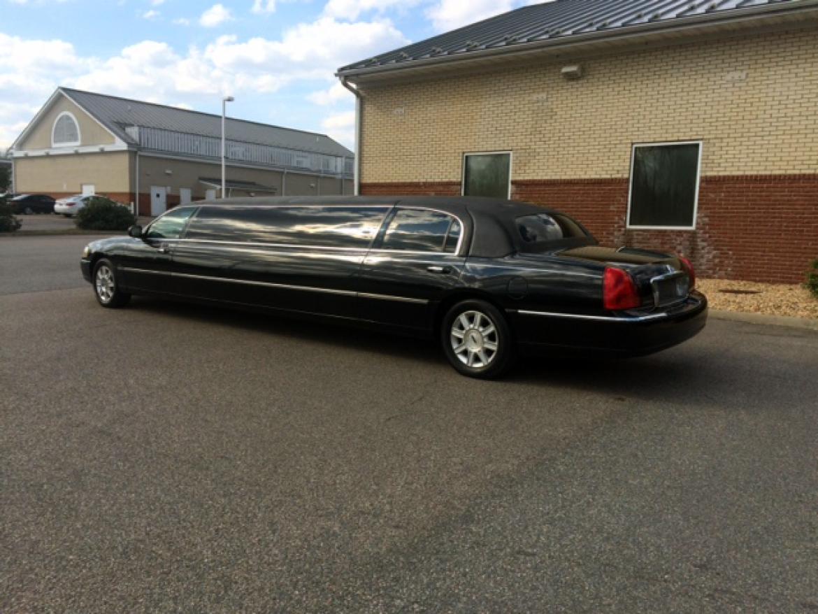 Photo of Limousine for sale: 2007 Lincoln Lincoln Tiffany 120&quot; by Tiffany
