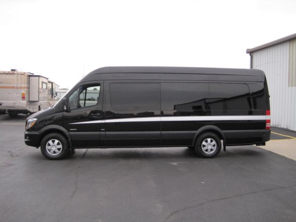 2016 Mercedes-Benz 2500 Extended Sprinter for Sale in Ozark, MO - Photo 2