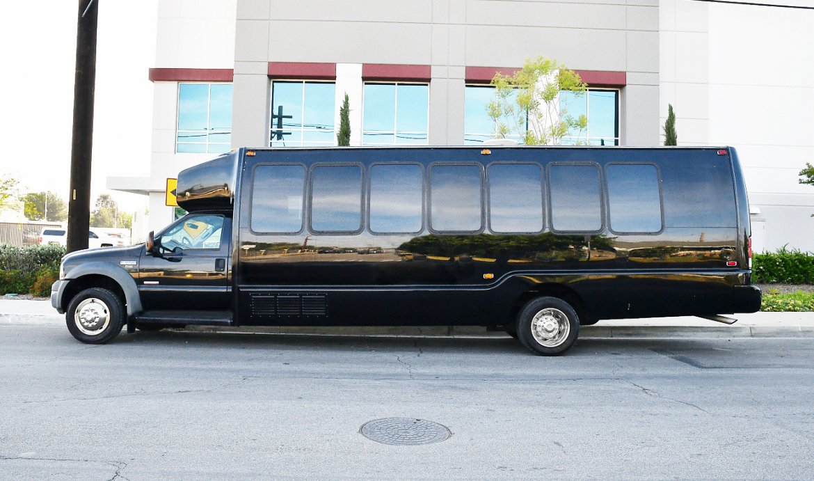 Limo Bus for Sale in Fontana, CA - Photo 5