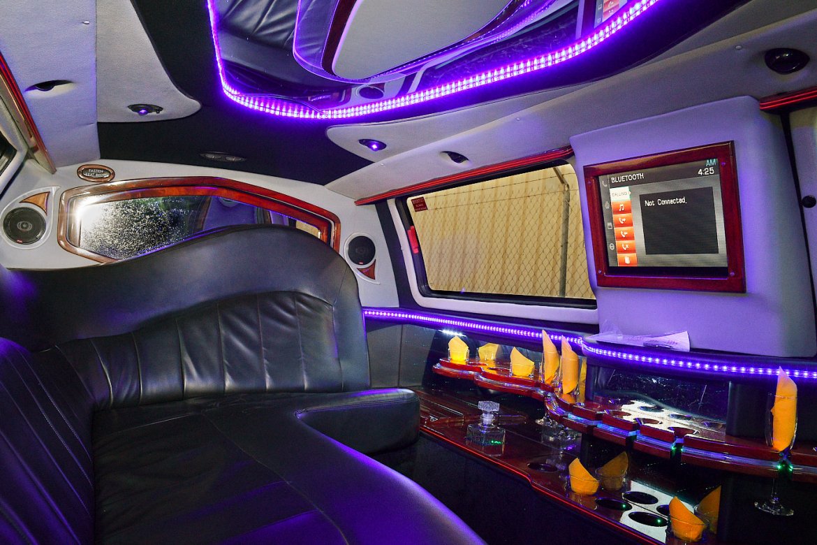Limousine for Sale in Fontana, CA - Photo 14