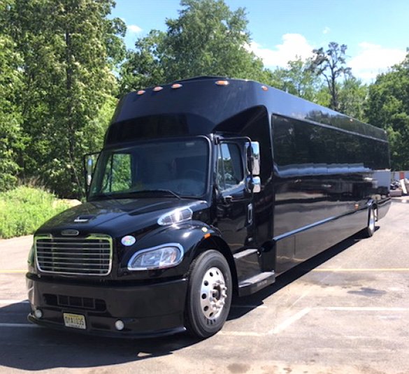 2012 Freightliner M2 Limo Bus for Sale in oaklyn, NJ - Photo 3