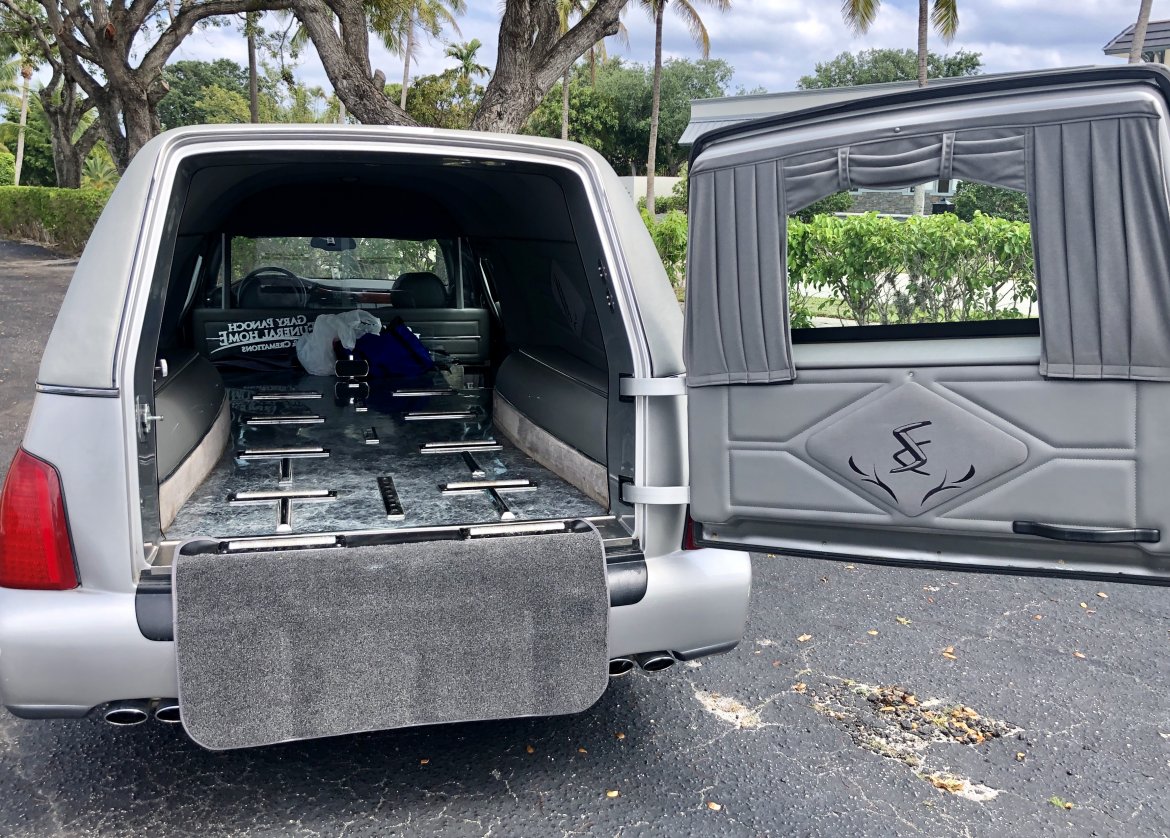 Funeral for Sale in Boca Raton, FL - Photo 2